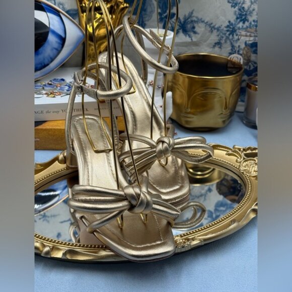 🆕 LOEFFLER RANDALL 🧿 NWOB Mikel Leather Bow Heel Sandal, Gold Leather - Sz 6.5 - Picture 5 of 16